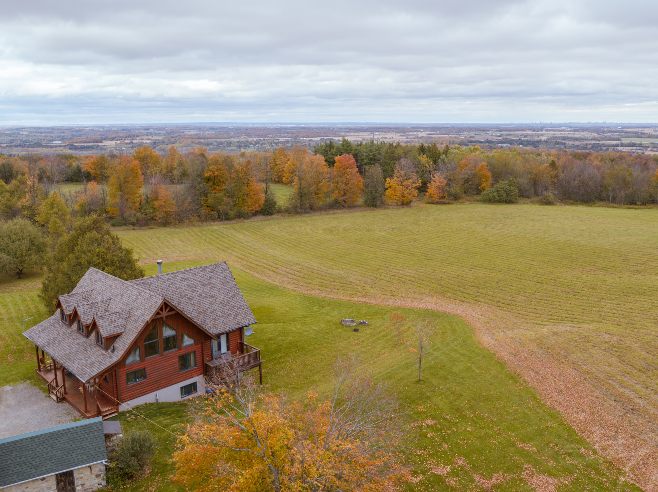 An image of the pastoral Hart House Farm, from above.